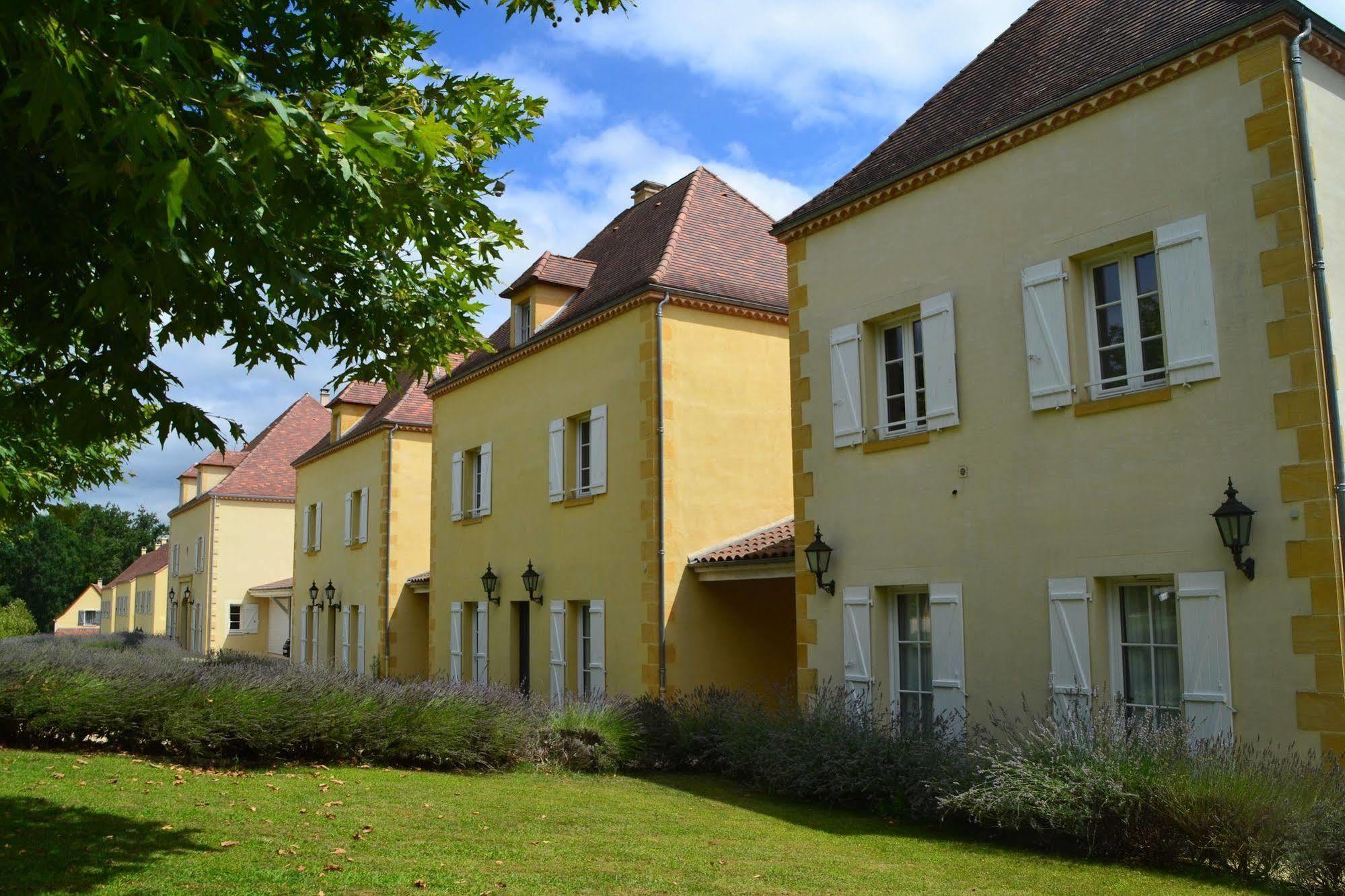 Chateau Les Merles Et Ses Villas Mouleydier Dış mekan fotoğraf